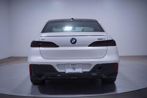 2026 BMW i7 eDrive50