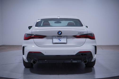 2026 BMW 430 i