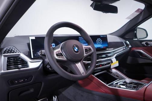 2026 BMW X6 xDrive40i