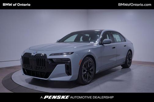 2025 BMW 760 xDrive