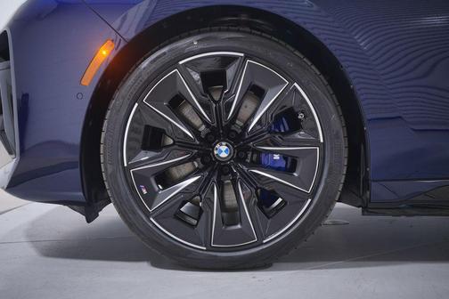 2025 BMW i7 eDrive50