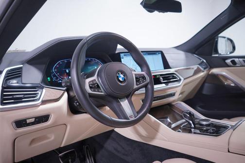 2022 BMW X6 