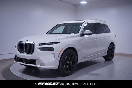 2025 BMW X7 xDrive40i