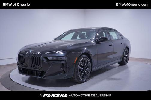 2026 BMW 740 i
