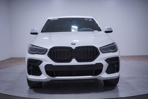 2023 BMW X6 xDrive40i
