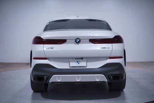 2023 BMW X6 xDrive40i