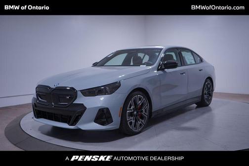 2025 BMW i5 M60