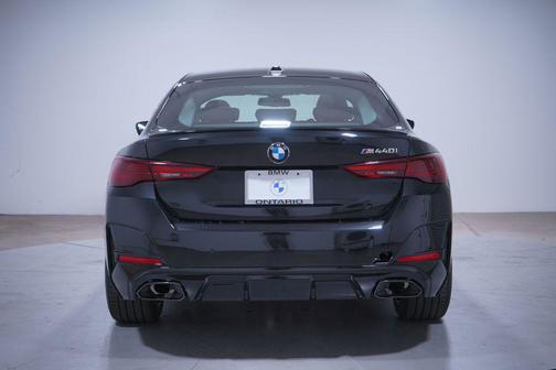 2026 BMW M440 i