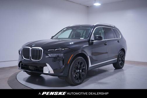 2025 BMW X7 xDrive40i
