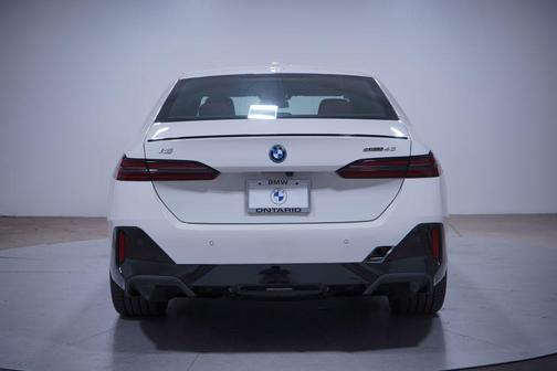 2026 BMW i5 eDrive40