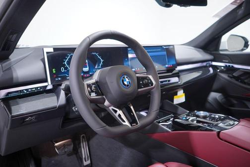 2026 BMW i5 eDrive40