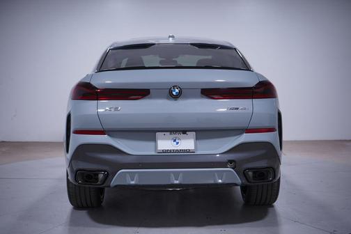 2026 BMW X6 xDrive40i