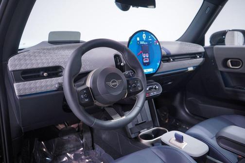 2025 MINI Hardtop Cooper