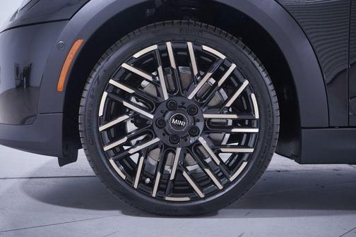 2025 MINI Hardtop Cooper