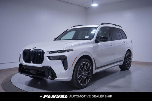2024 BMW X7 M60i