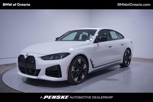 2026 BMW M440 i