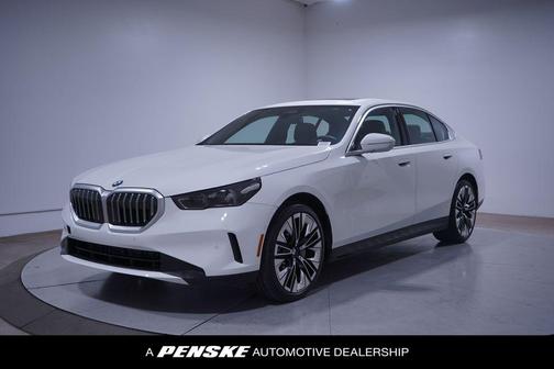2025 BMW 530 i