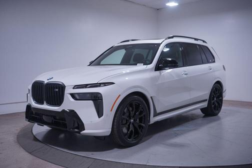2026 BMW X7 M60i