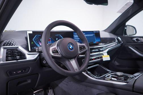2026 BMW X5 PHEV xDrive50e