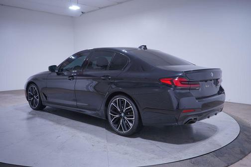 2023 BMW 530 i