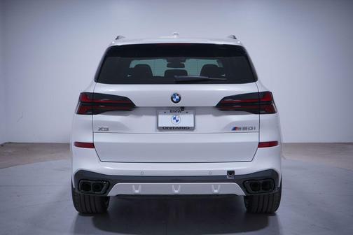 2026 BMW X5 M60i
