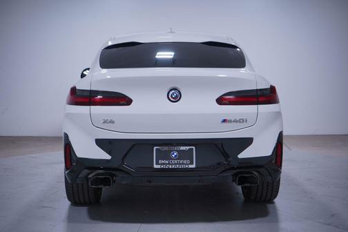 2023 BMW X4 M40i
