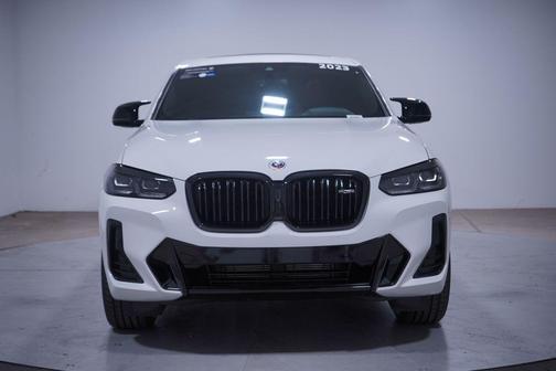 2023 BMW X4 M40i