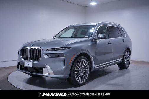 2025 BMW X7 xDrive40i