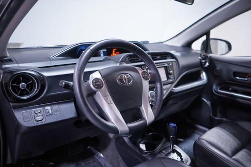 2016 Toyota Prius c Four