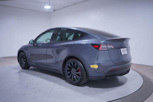 2022 Tesla Model Y Performance Dual Motor All-Wheel Drive