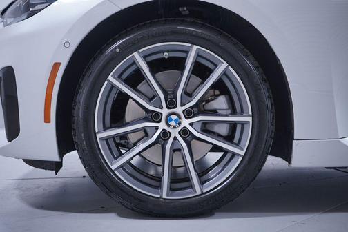 2023 BMW 230 i xDrive