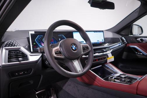 2026 BMW X6 xDrive40i