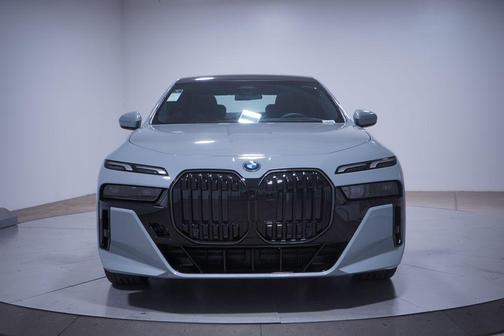 2026 BMW i7 eDrive50