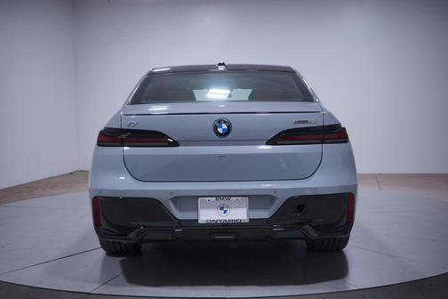 2026 BMW i7 eDrive50