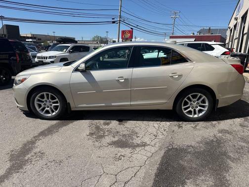 2015 Chevrolet Malibu 1LT