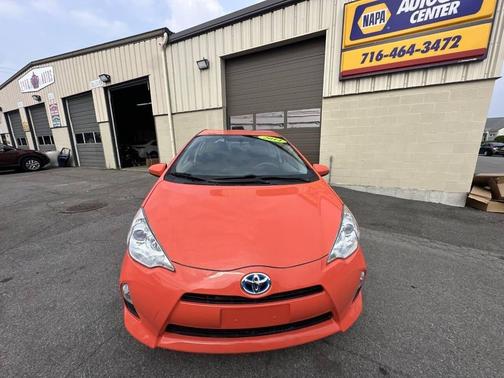 2014 Toyota Prius c Three