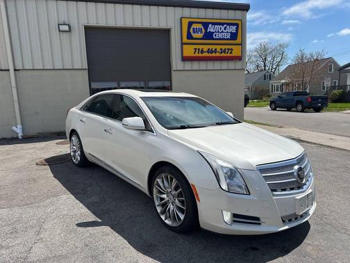 2013 Cadillac XTS Platinum