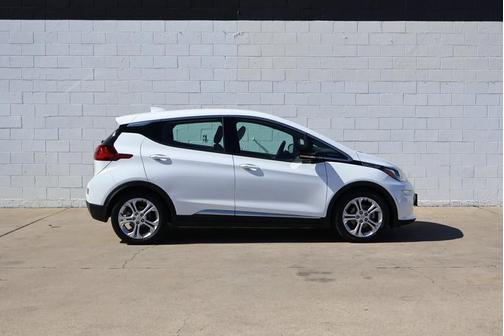 2017 Chevrolet Bolt EV LT