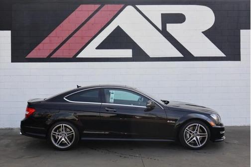 2012 Mercedes-Benz C-Class Coupe w/multimedia package