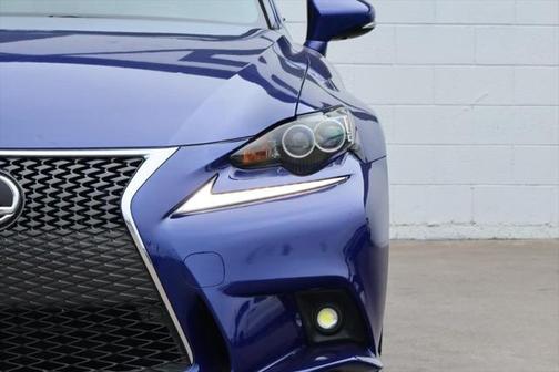 2016 Lexus IS 350 Base