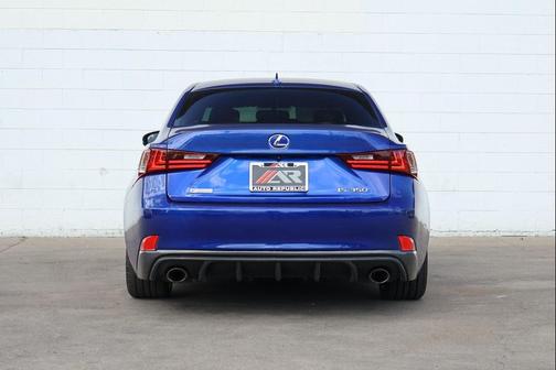 2016 Lexus IS 350 Base