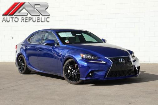 2016 Lexus IS 350 Base