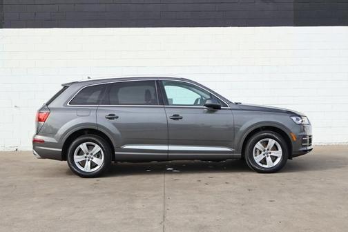 2019 Audi Q7 45 Premium