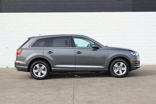 2019 Audi Q7 45 Premium