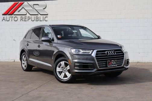 2019 Audi Q7 45 Premium