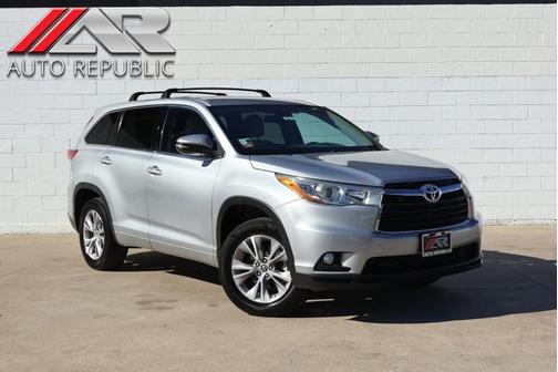 2016 Toyota Highlander LE Plus