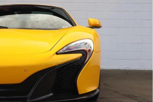2015 McLaren 650S 2dr Conv Spider w/all major services just completed