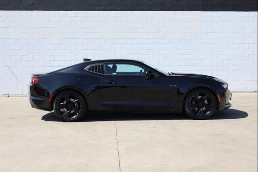 2021 Chevrolet Camaro 2LT