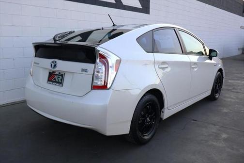 2014 Toyota Prius Two