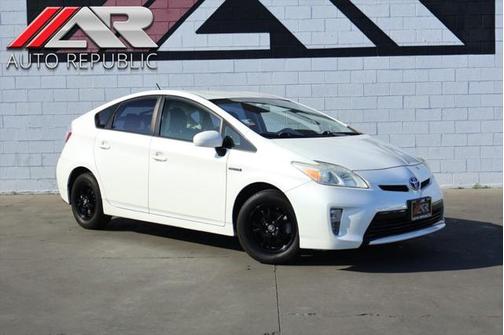 2014 Toyota Prius Two